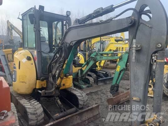 Komatsu PC26MR-3 Mini ekskavatori < 7 t