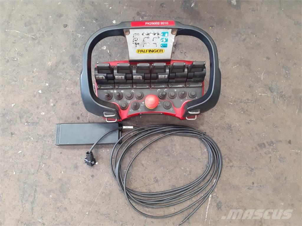Palfinger PK 29002 Iekrāvēju krāni