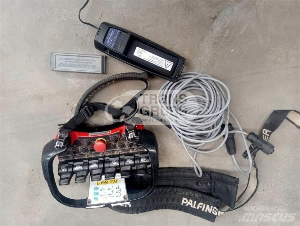 Palfinger PK 9001 EH Iekrāvēju krāni