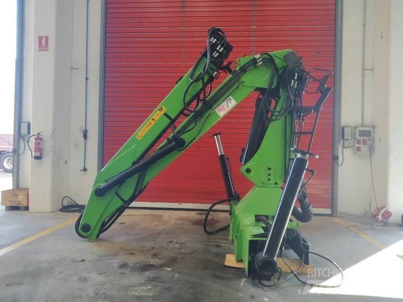 Penz 16000 HL Pacēlāji un iekrāvēji