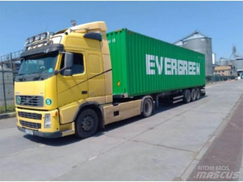 Volvo  Vilcēji