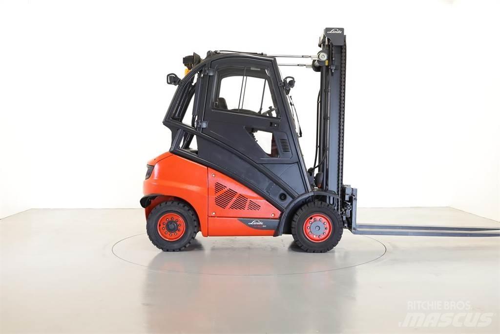 Linde H40D-02 Tehnika ar dīzeļa dzinēju