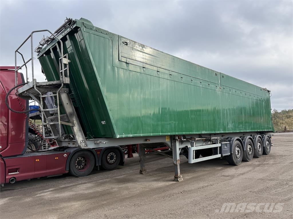 Kel-Berg 65 m3. Piekabes pašizgāzēji
