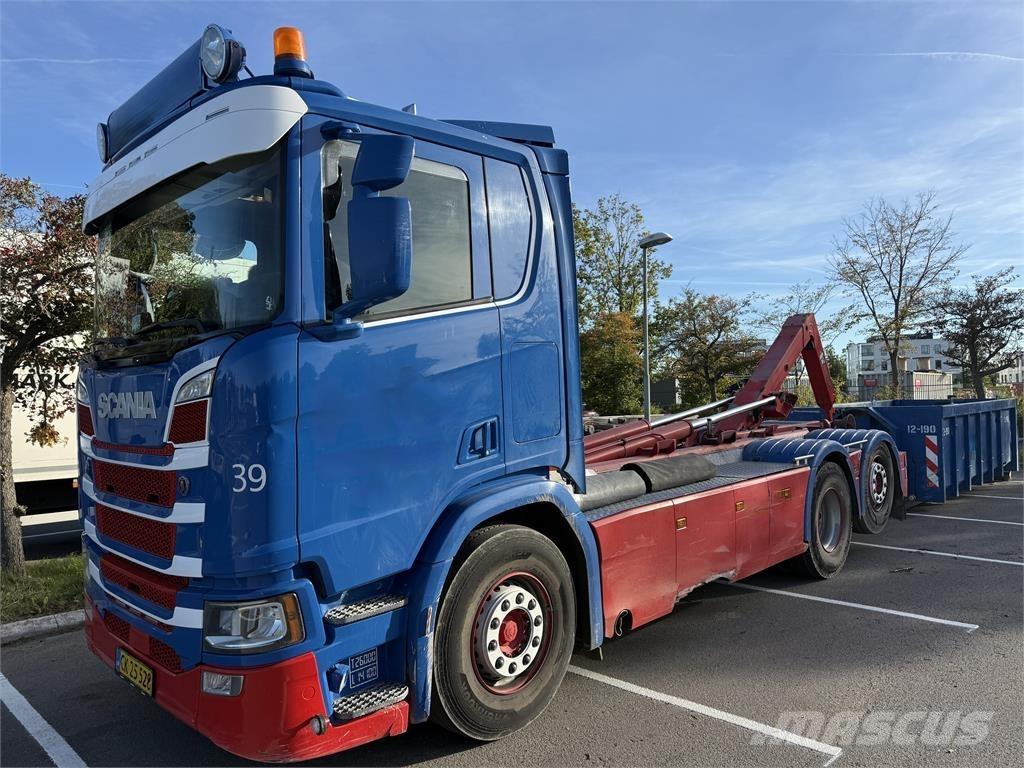 Scania R500 Kabeļu pacēlājs nomontējamām kravas mašīnām