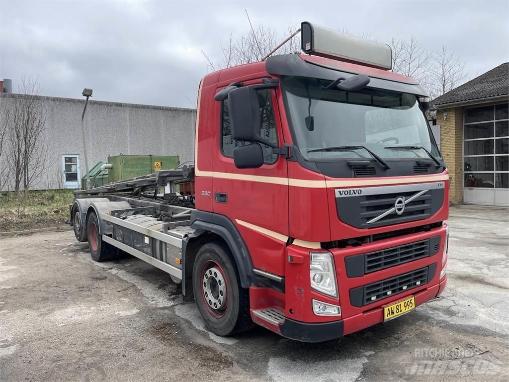 Volvo FM330 Sawo Kabeļu pacēlājs nomontējamām kravas mašīnām