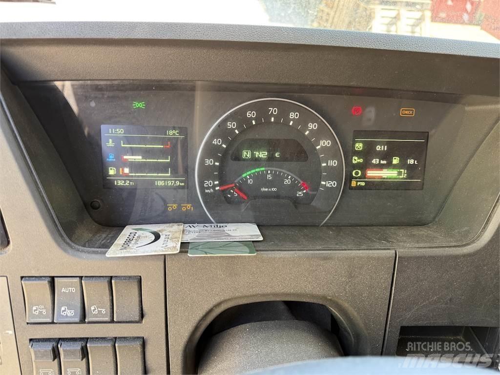 Volvo FM500 Kabeļu pacēlājs nomontējamām kravas mašīnām
