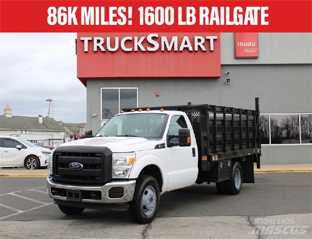 Ford F350 Platformas/izkraušana no sāniem