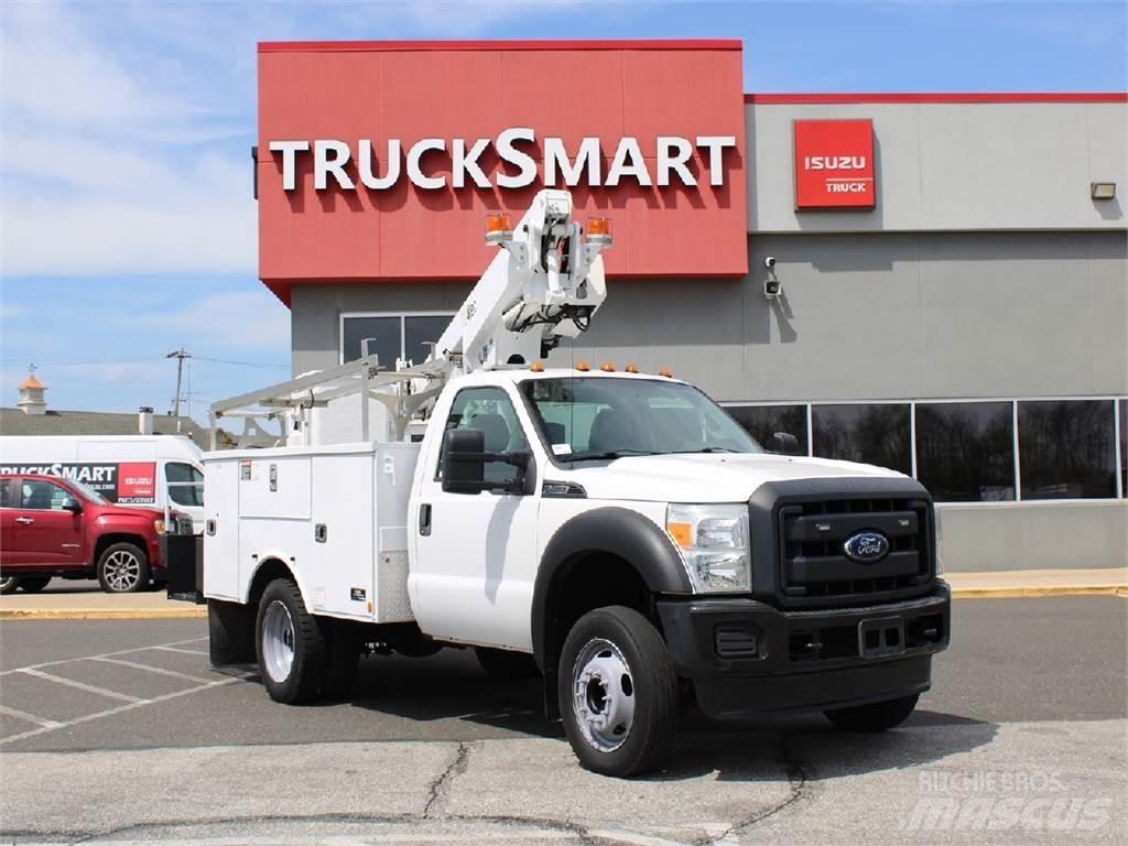 Ford F450 Pacēlāji uz automašīnas bāzes