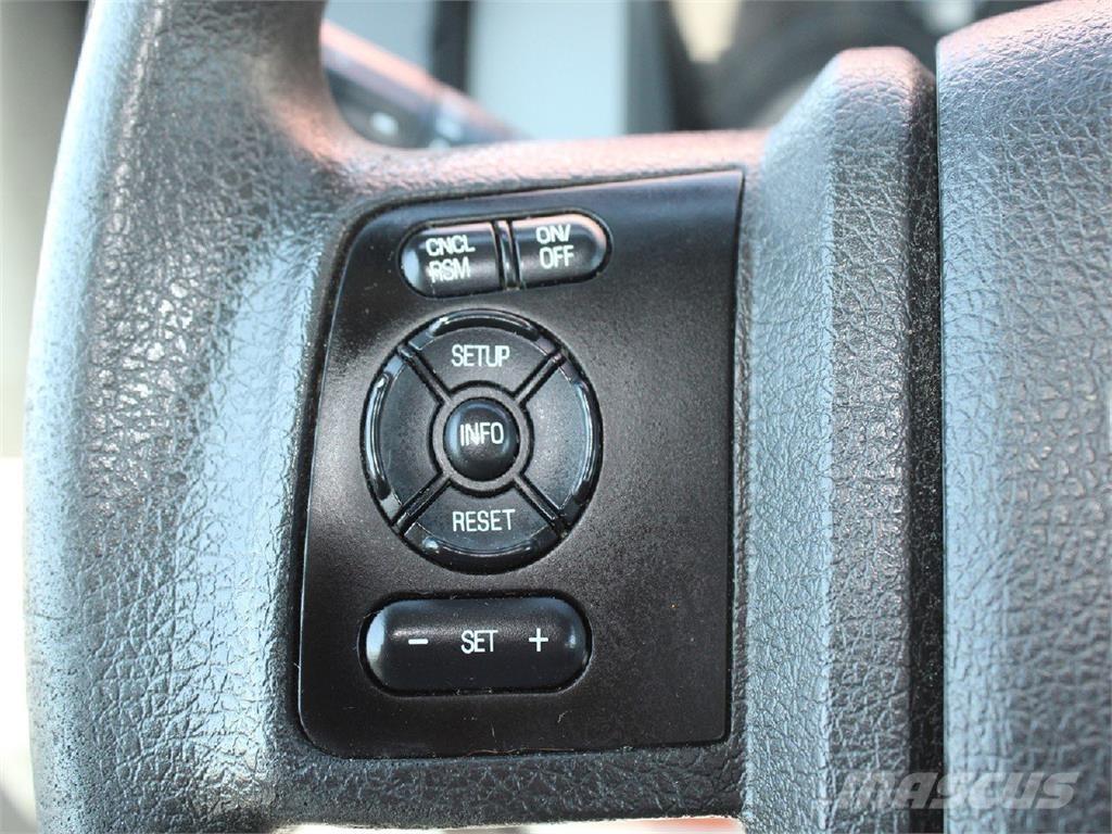 Ford F450 Pacēlāji uz automašīnas bāzes