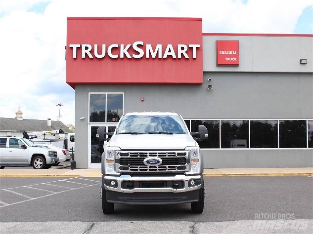 Ford F550 Šasija ar kabīni
