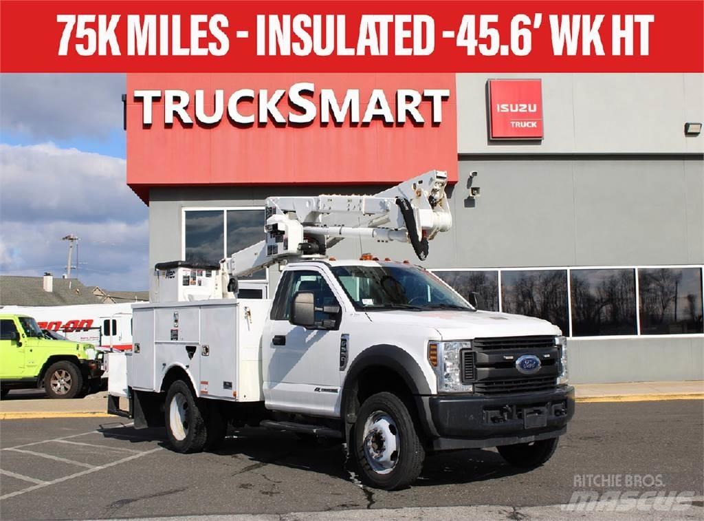 Ford F550 Pacēlāji uz automašīnas bāzes