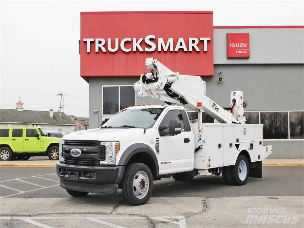 Ford F550 Pacēlāji uz automašīnas bāzes