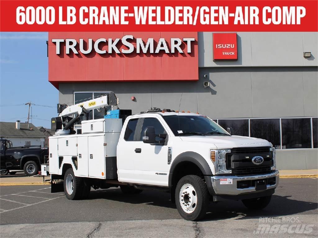 Ford F550 Evakuators ar manipulatoru