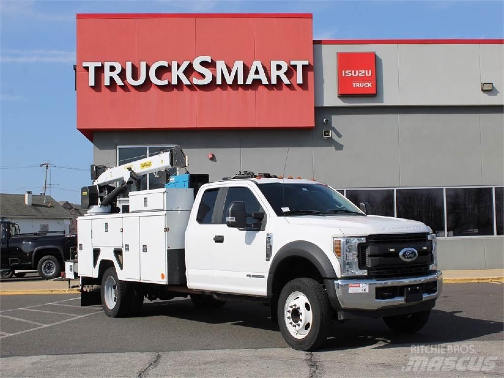 Ford F550 Evakuators ar manipulatoru
