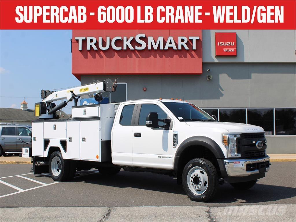 Ford F550 Evakuators ar manipulatoru