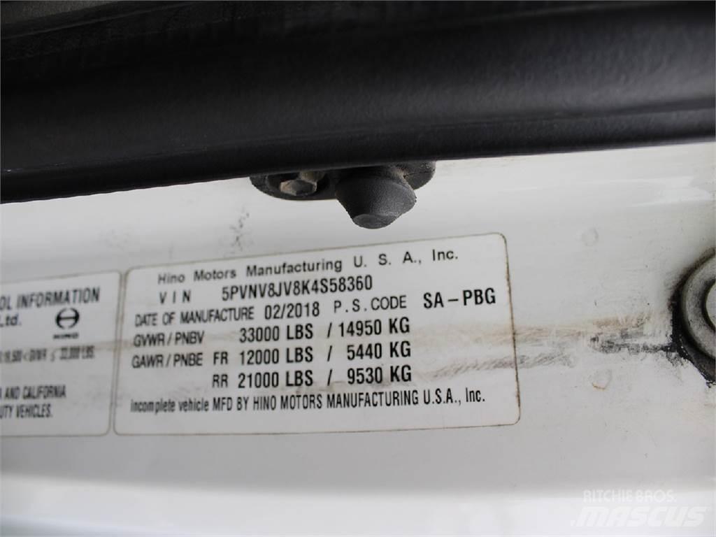 Hino 338 Platformas/izkraušana no sāniem