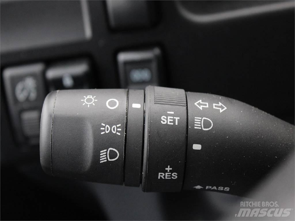 Isuzu NRR Furgons