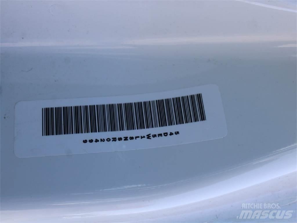Isuzu NRR Furgons