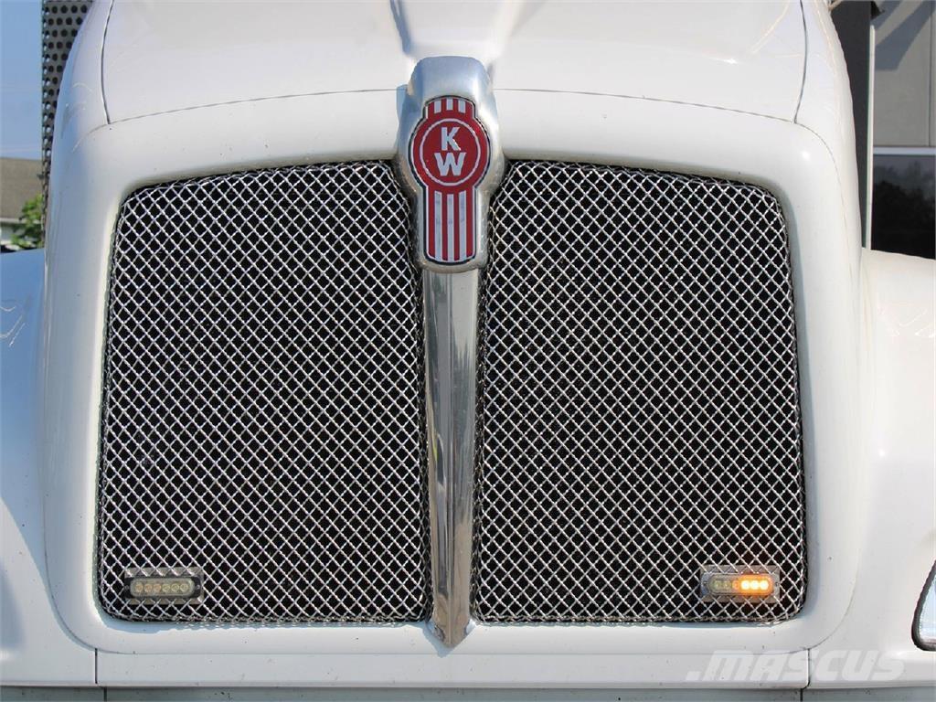 Kenworth T370 Evakuators ar manipulatoru