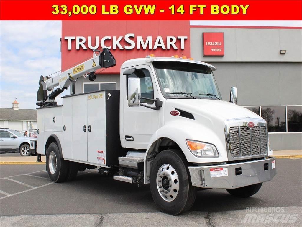 Peterbilt 537 Smagās mašīnas ar celtni