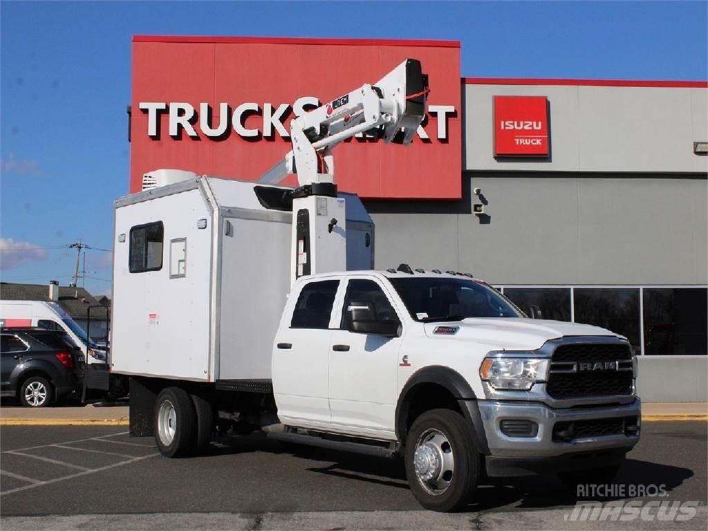 RAM 5500 Pacēlāji uz automašīnas bāzes