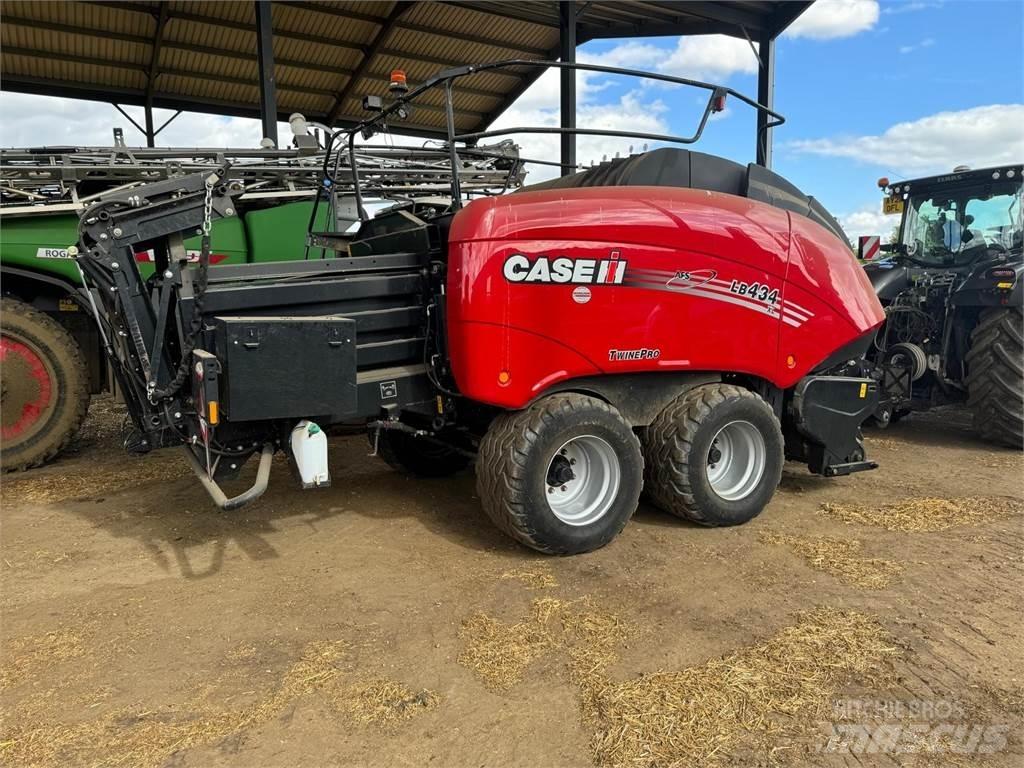 Case IH LB 434 Ķīpu preses