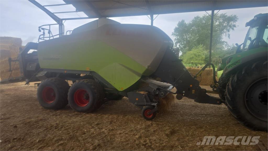 CLAAS 3300 Ķīpu preses