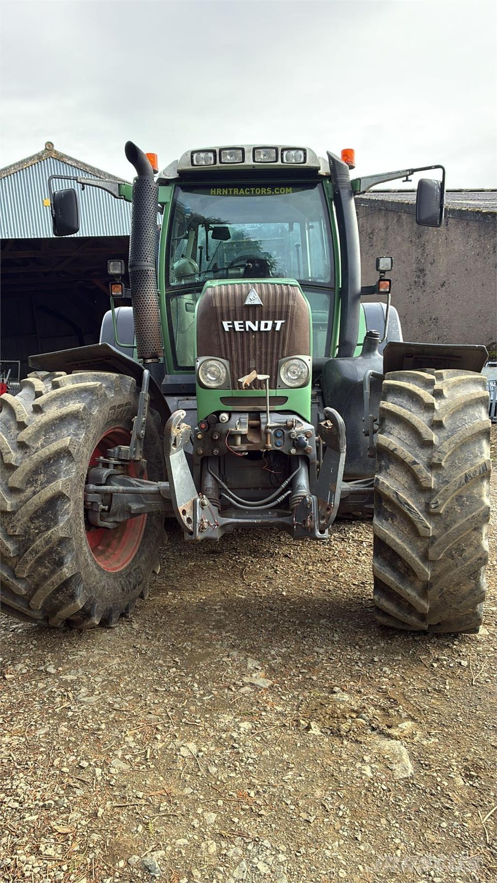 Fendt 718 Traktori