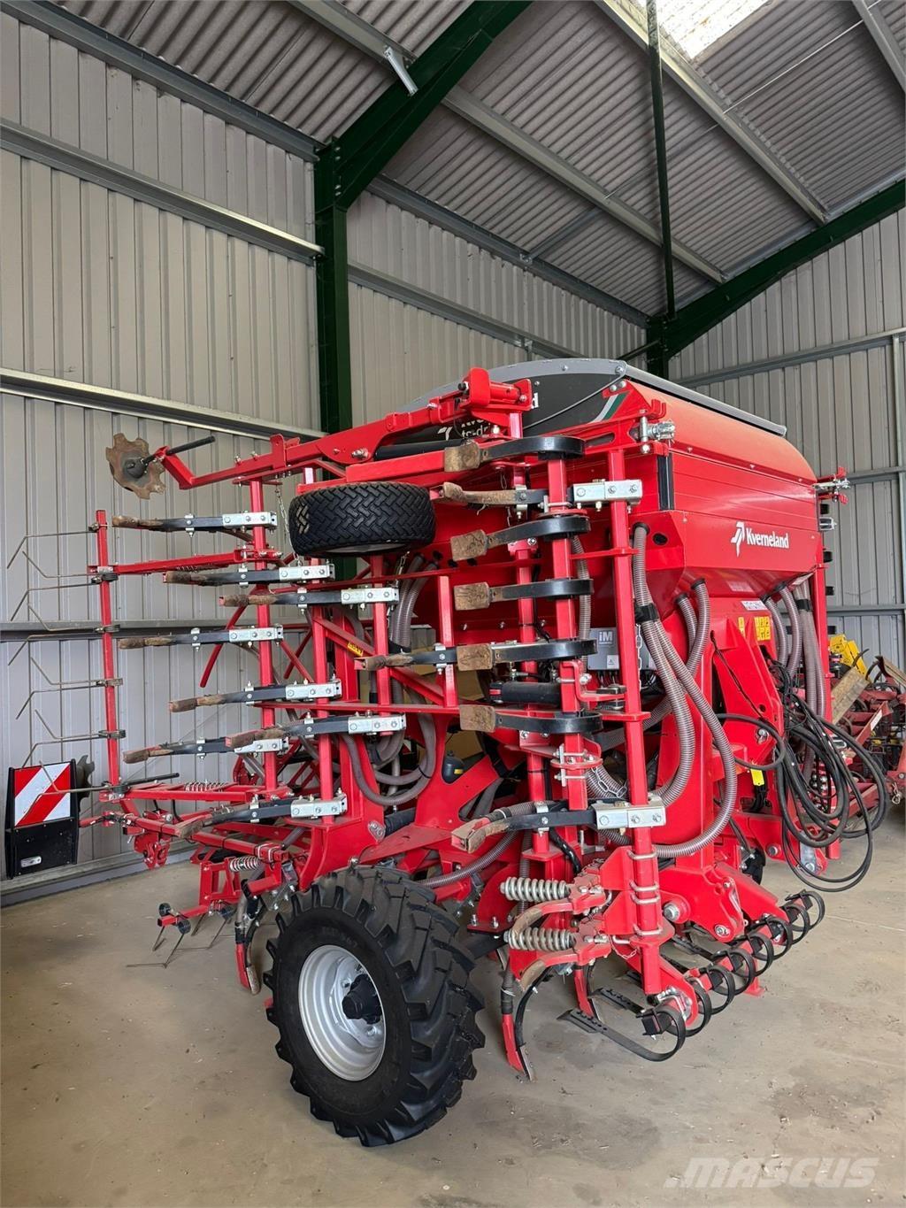 Kverneland 4.8M Lauksaimniecība- Citi