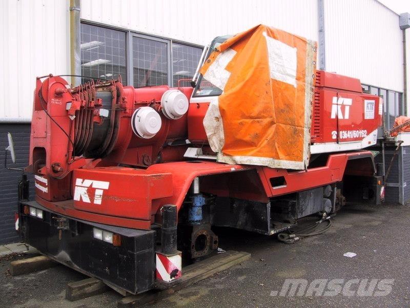  CT C.T.2 for parts Visurgājēji celtņi