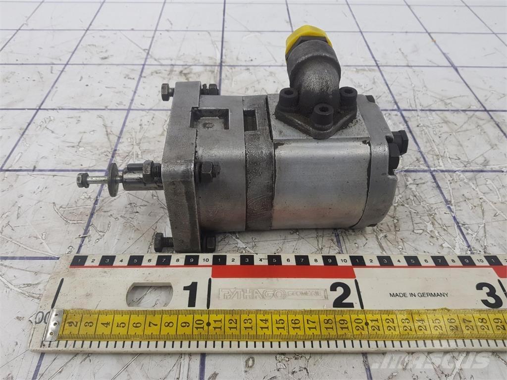  Duplomatic gear pump Pacēlāju/krānu aprīkojums