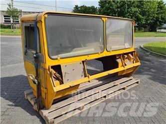 Faun KF lower cabin Kabīnes un interjers