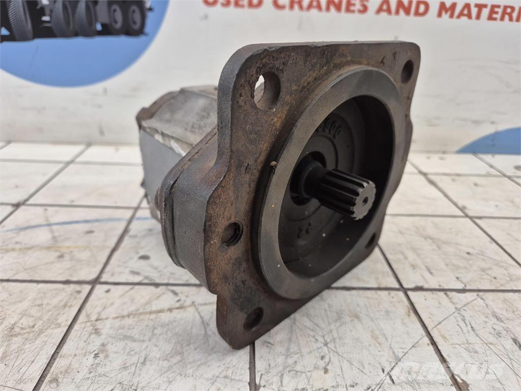  Gear pump Pacēlāju/krānu aprīkojums
