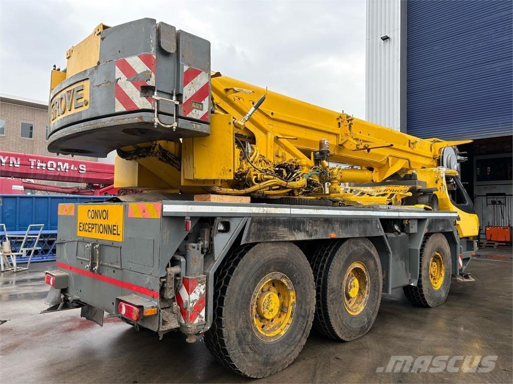 Grove GMK 3055 Visurgājēji celtņi