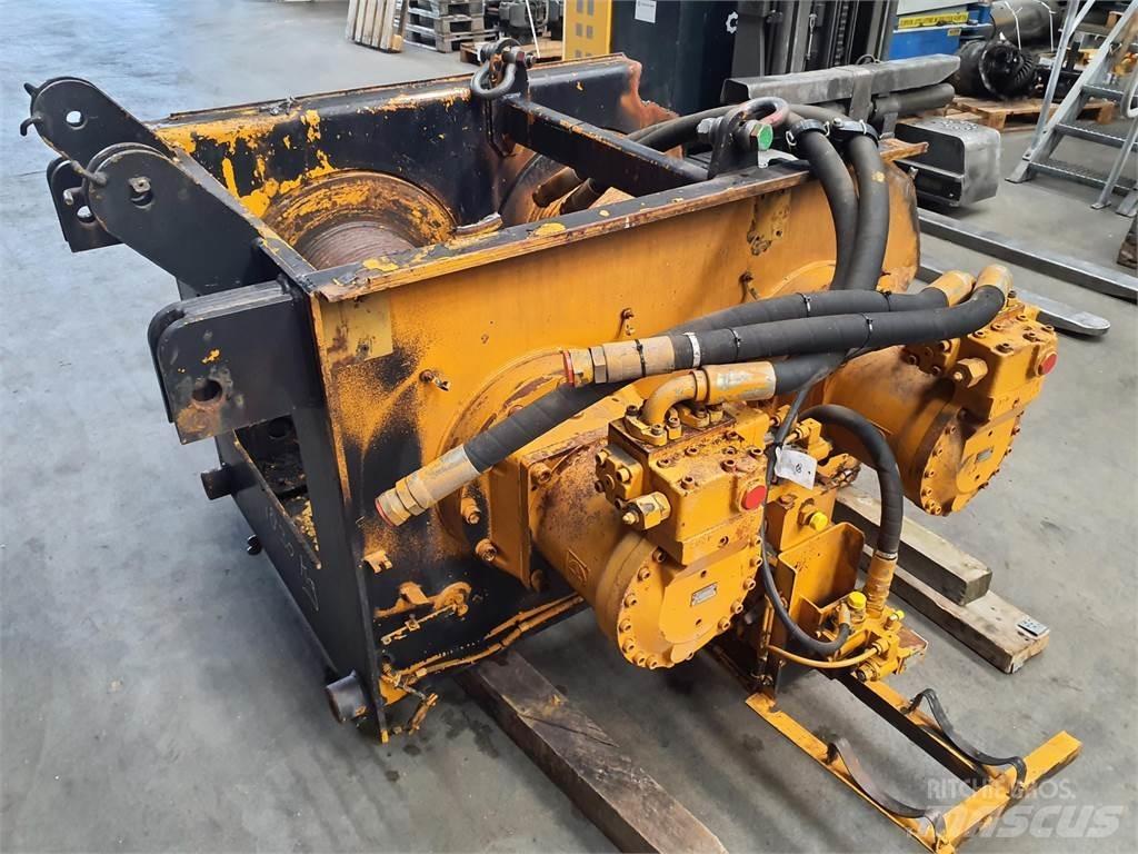 Kato NK 500 winch Pacēlāju/krānu aprīkojums