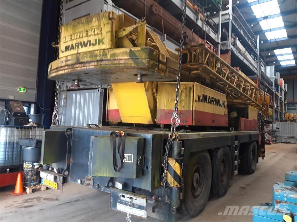 Liebherr LTM 1060-2 Visurgājēji celtņi