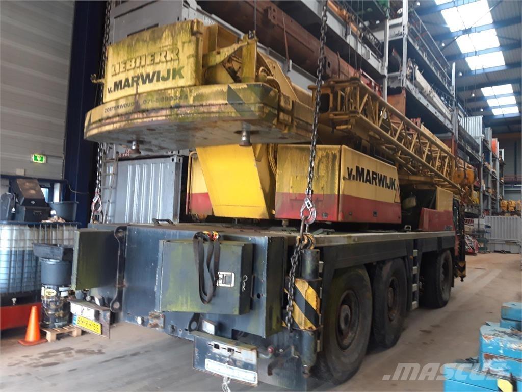 Liebherr LTM 1060-2 Visurgājēji celtņi
