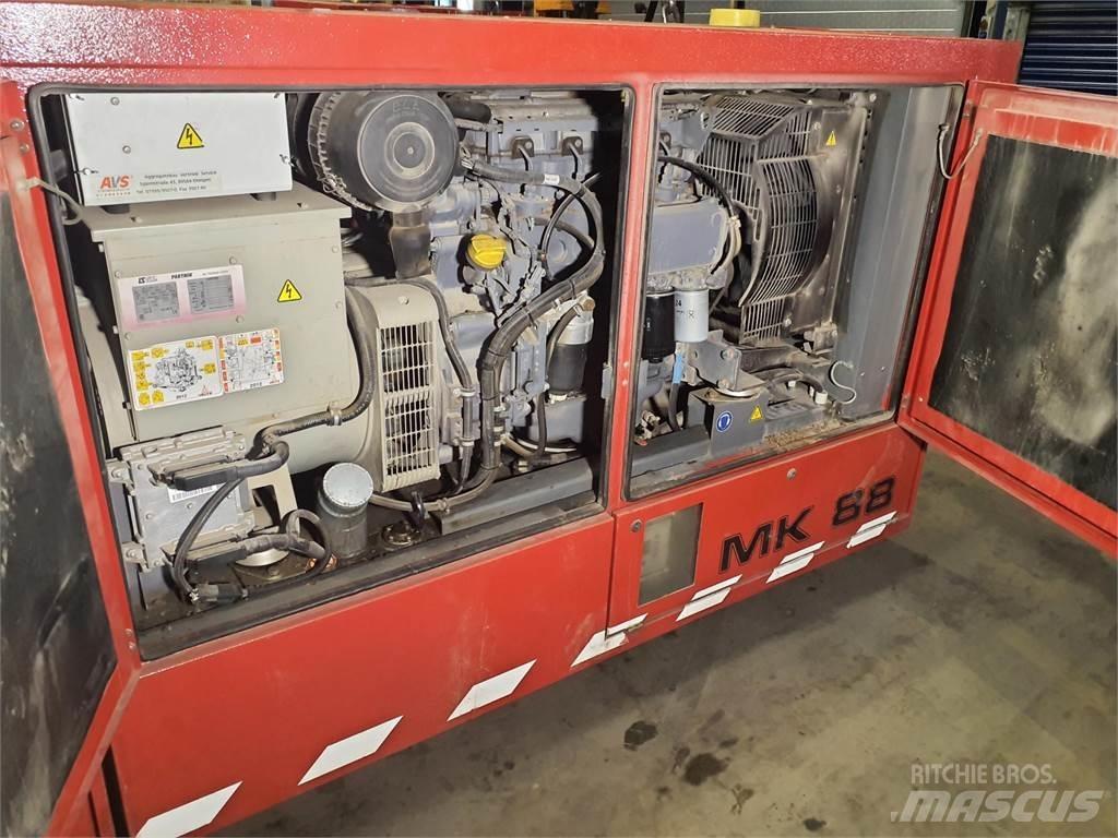 Liebherr MK 88 upper Pacēlāju/krānu aprīkojums