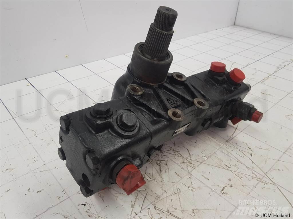  Steering box Pacēlāju/krānu aprīkojums