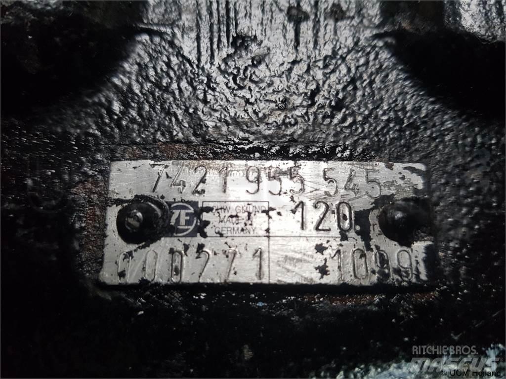  Steering box Pacēlāju/krānu aprīkojums
