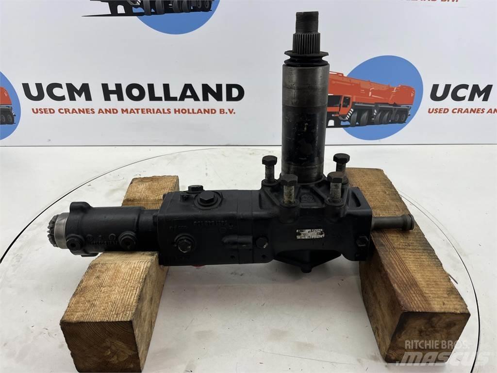  Steering box Pacēlāju/krānu aprīkojums