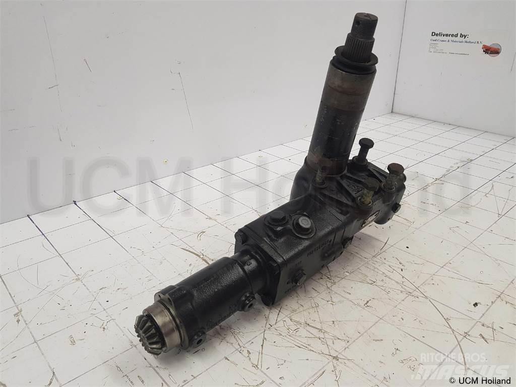  Steering box Pacēlāju/krānu aprīkojums