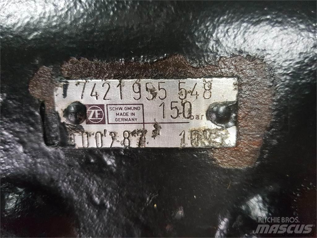  Steering box Pacēlāju/krānu aprīkojums