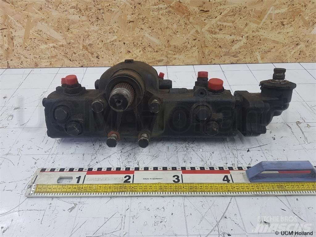  Steering box 210bar Pacēlāju/krānu aprīkojums