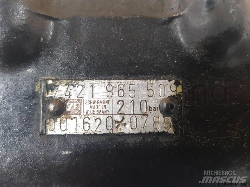  Steering box 210bar Pacēlāju/krānu aprīkojums