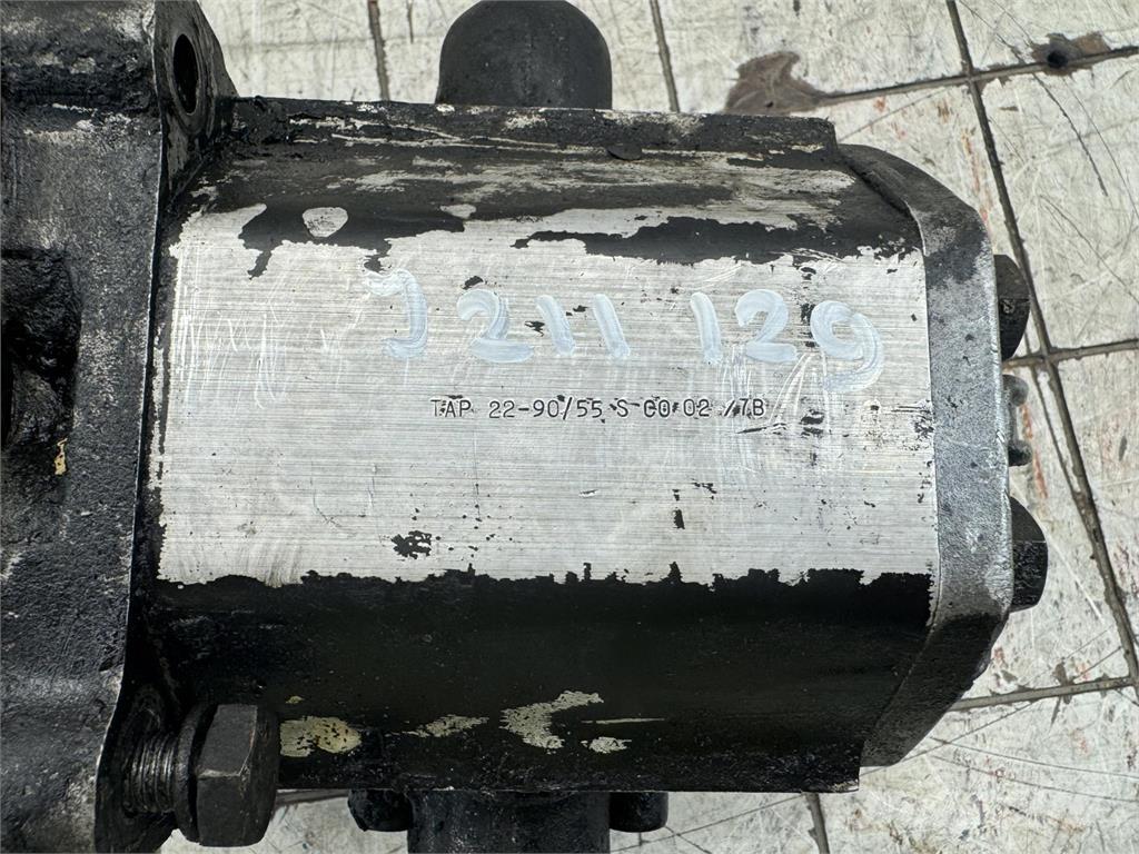  Sunderland gear pump Pacēlāju/krānu aprīkojums