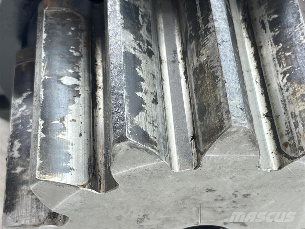 Terex slew gear Pacēlāju/krānu aprīkojums