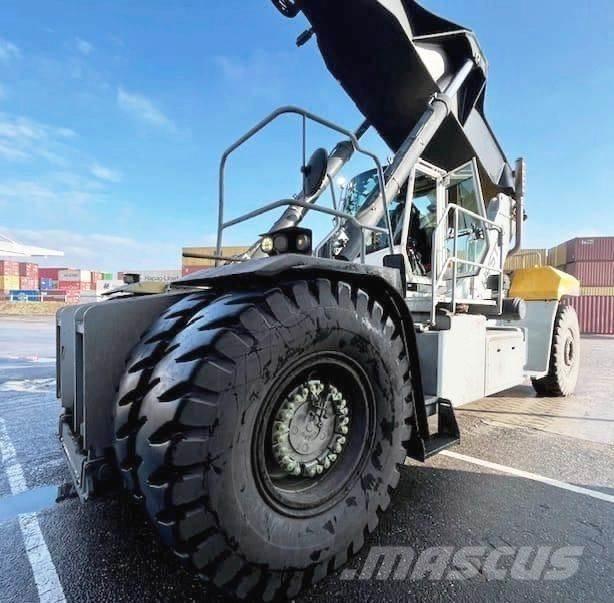 Hyster RS46-41XD/67S Konteineru pacēlāji