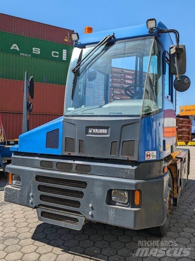 Kalmar T2 Terminālie traktori