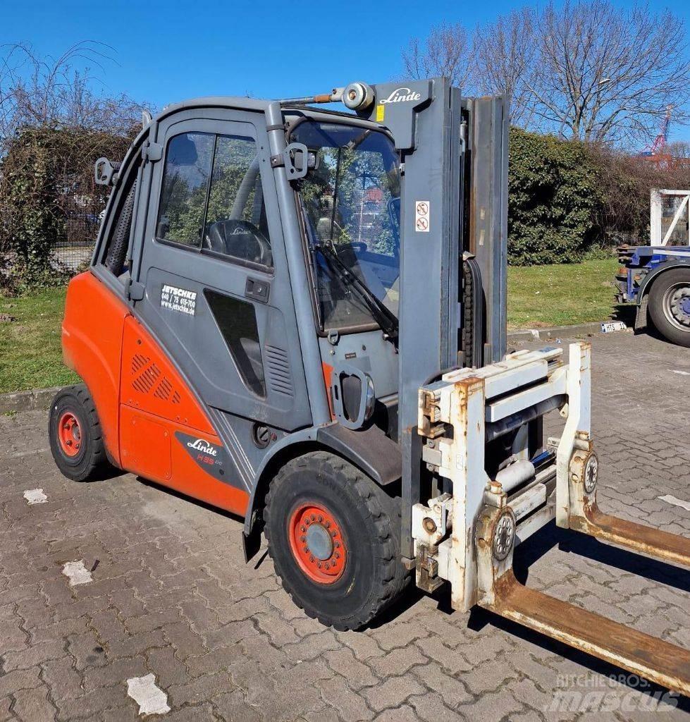 Linde H35D-02 Tehnika ar dīzeļa dzinēju
